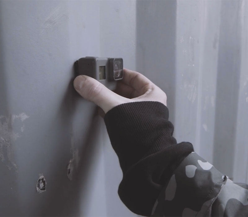 The XCLEAR Nano-Suction Mount.